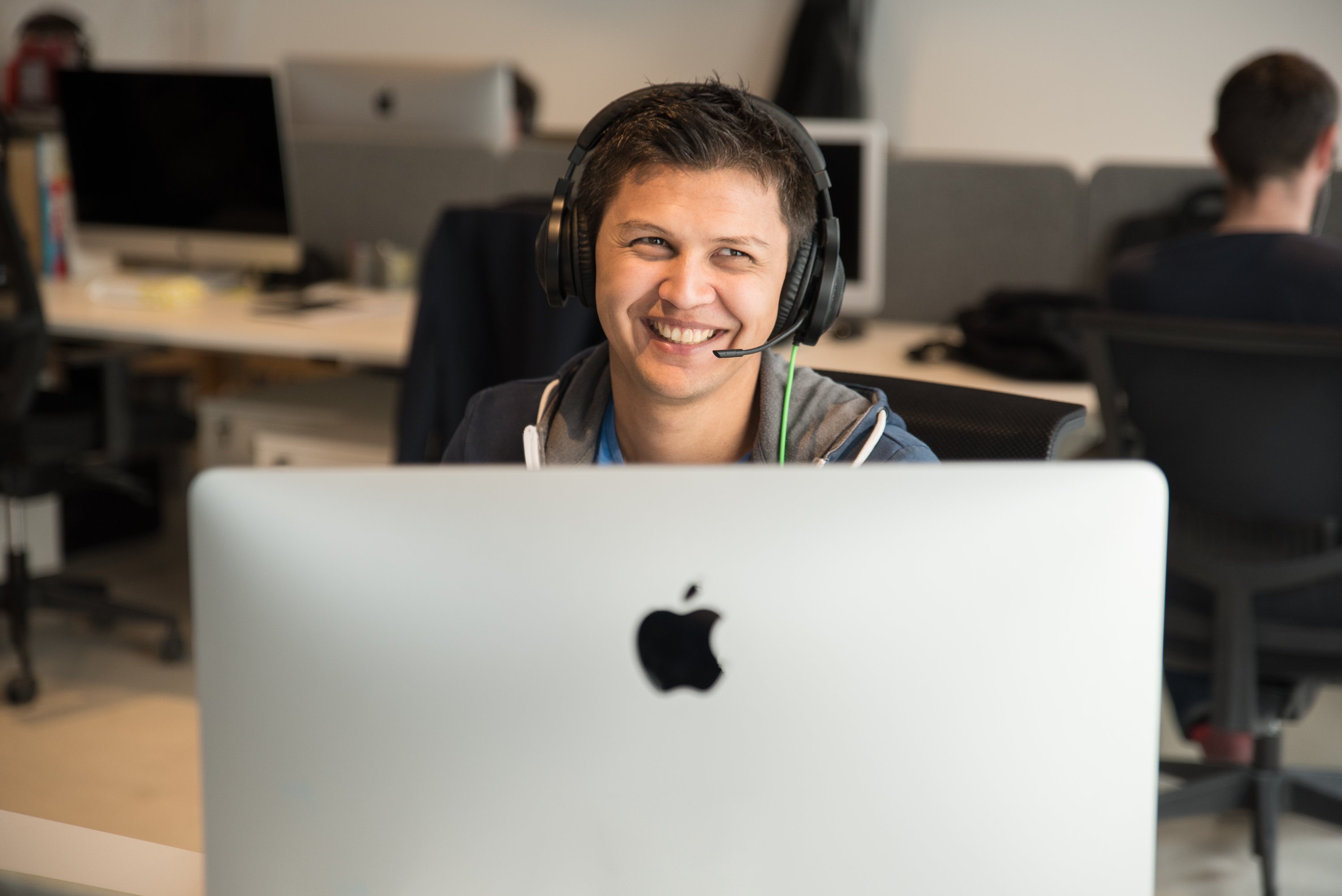 0205_PRETTYSIMPLE_01