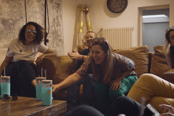 thumbnail vidéo quand l'Institut Artline s'illustre dans les médias